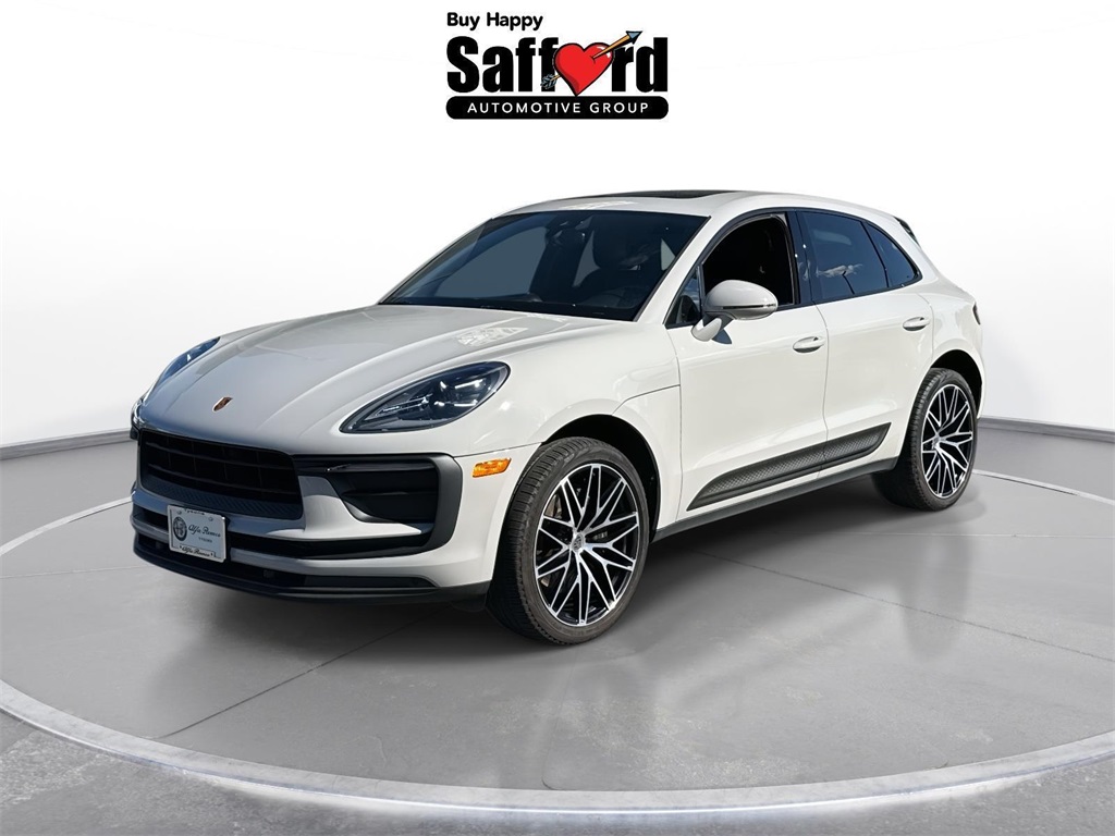 2022 Porsche Macan Base