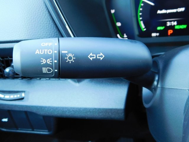 2026 Honda CR-V Hybrid Sport-L photo 31