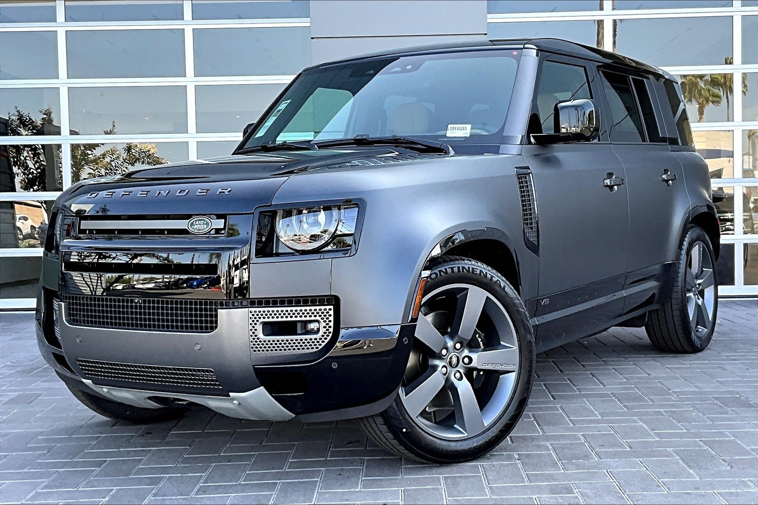 2025 Land Rover Defender
