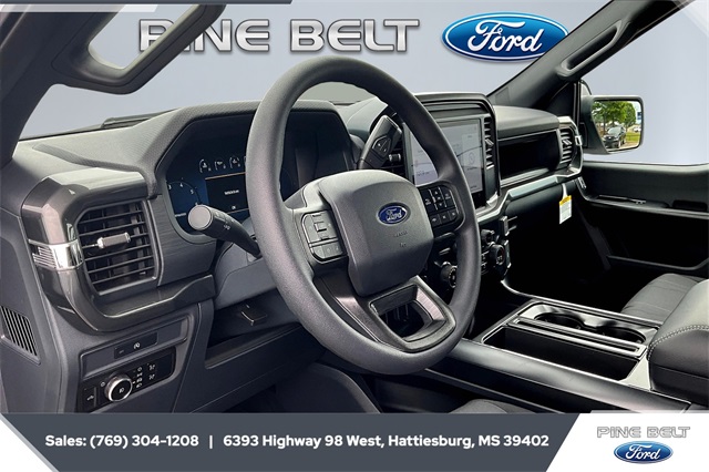 2025 Ford F-150 STX photo 4