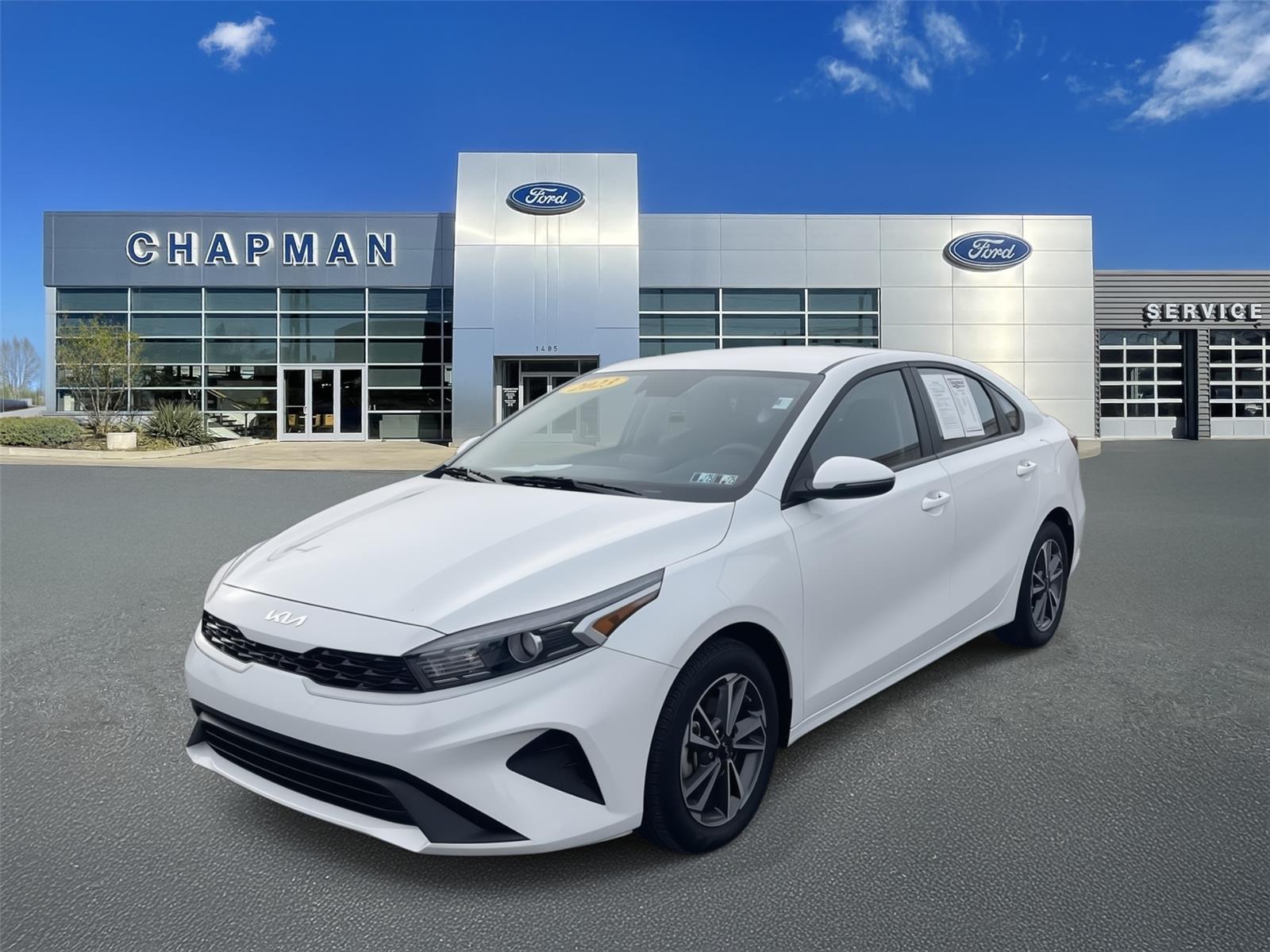 2023 Kia Forte LXS photo 3