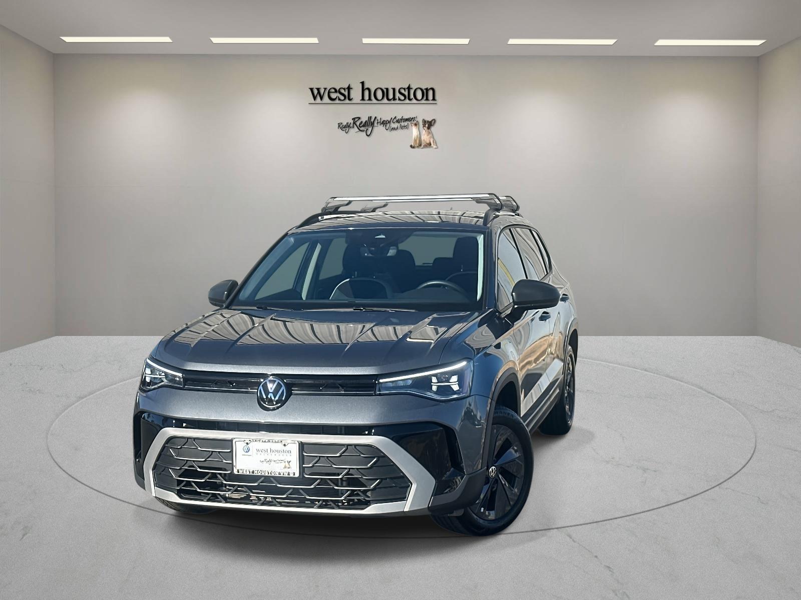 2025 Volkswagen Taos S's photo