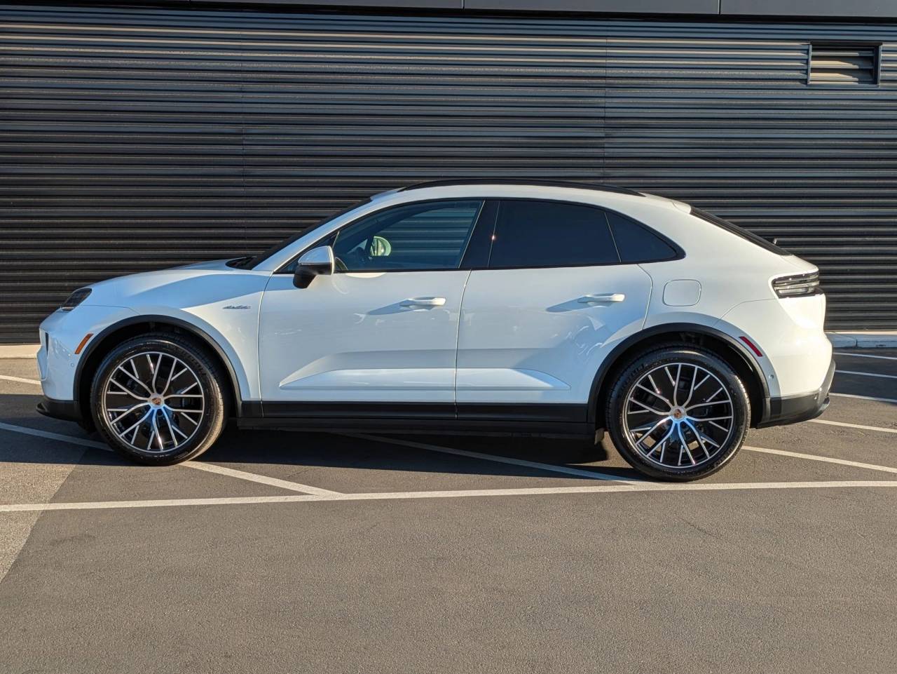 Certified 2025 Porsche Macan S with VIN WP1AB2XA8SL152615 for sale in Thousand Oaks, CA
