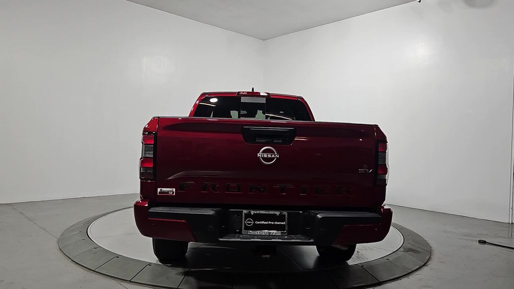 2024 Nissan Frontier SV photo 4