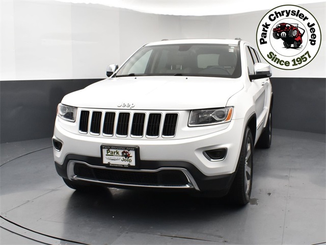 Used 2015 Jeep Grand Cherokee Limited with VIN 1C4RJFBG1FC685389 for sale in Burnsville, Minnesota