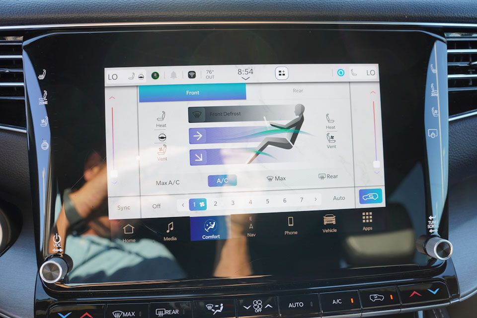 2025 Jeep Wagoneer Base photo 28