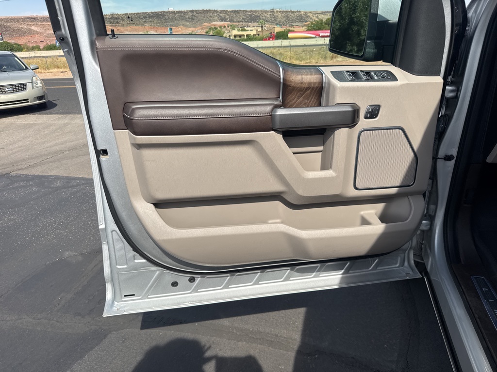2019 Ford F-150 Limited photo 14
