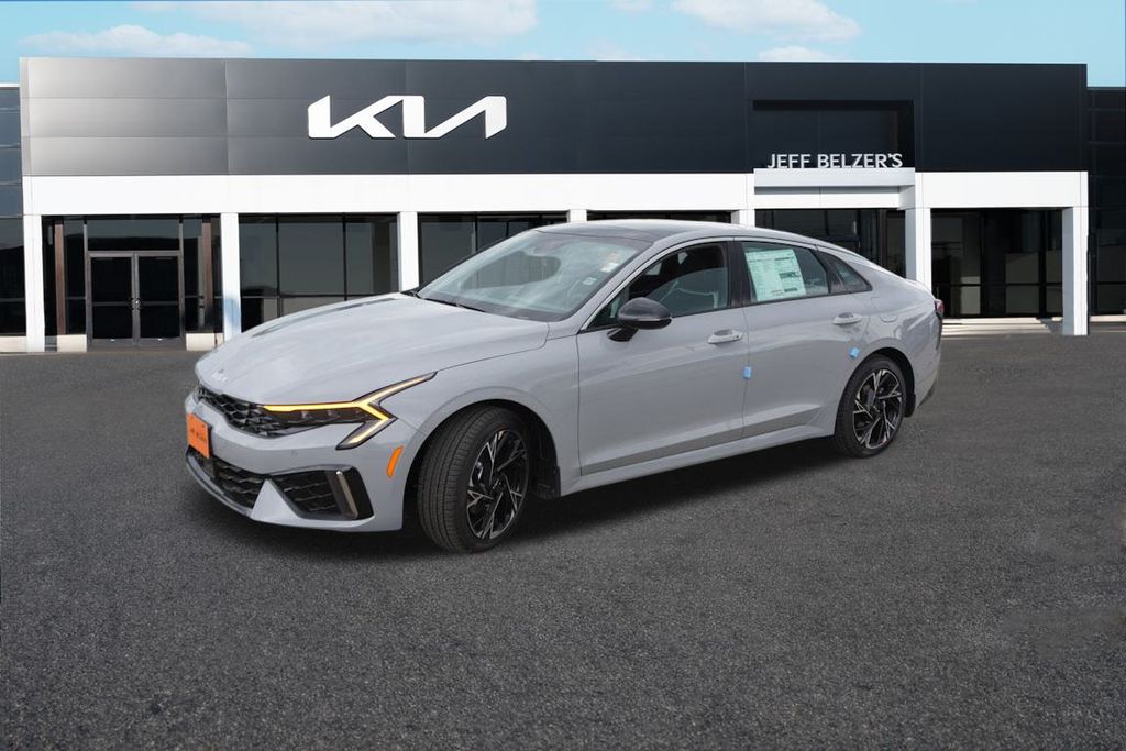 2025 Kia K5 GT-Line photo 7