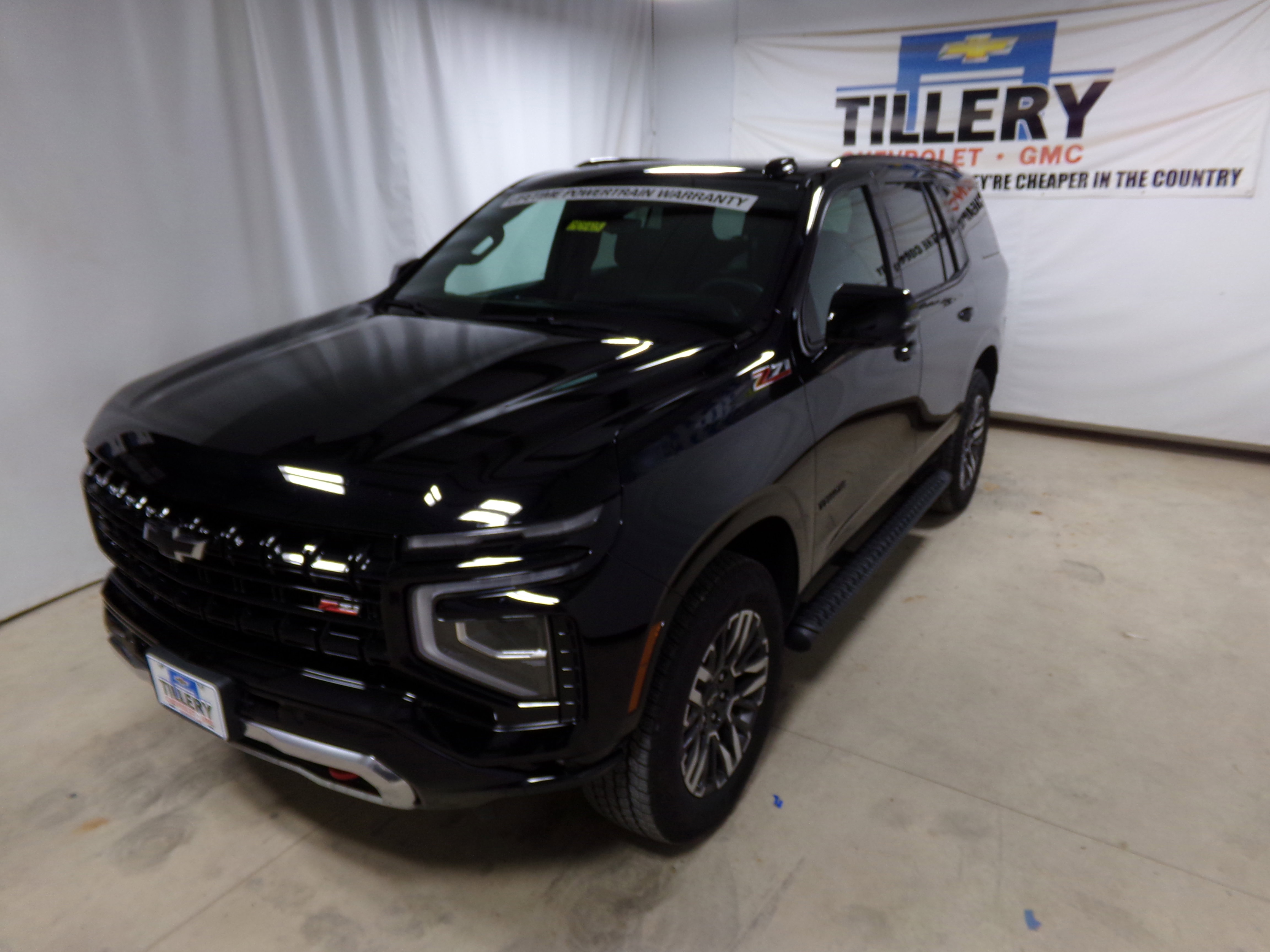 2025 Chevrolet Tahoe Z71 photo 3