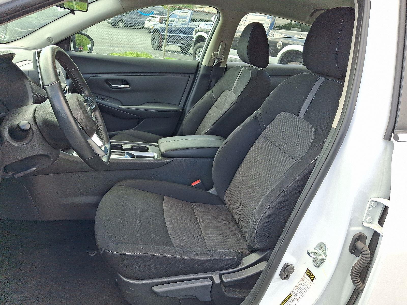2023 Nissan Sentra SV photo 14