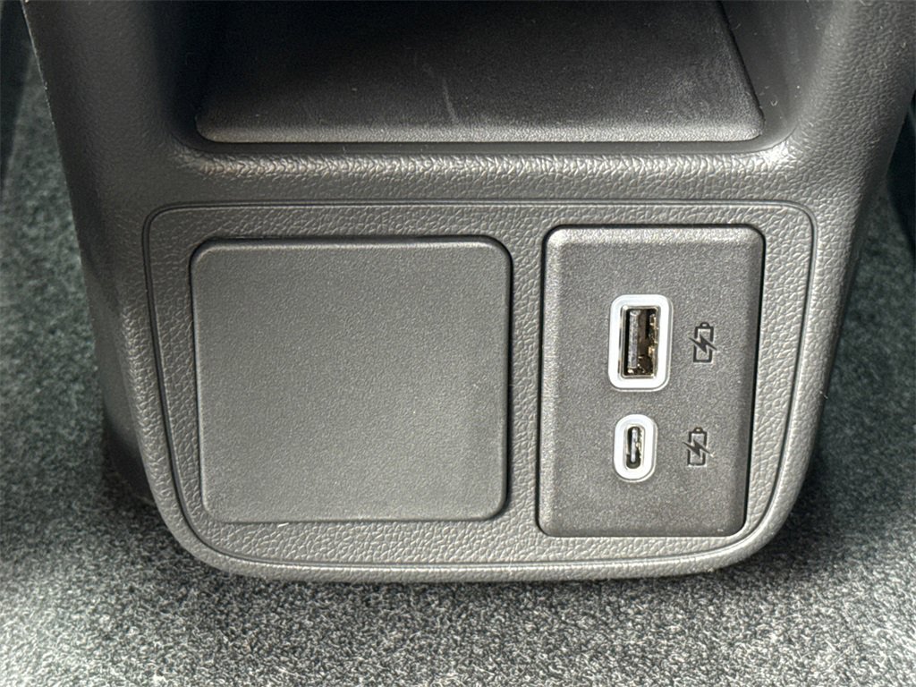 2026 Buick Encore GX Sport Touring photo 28