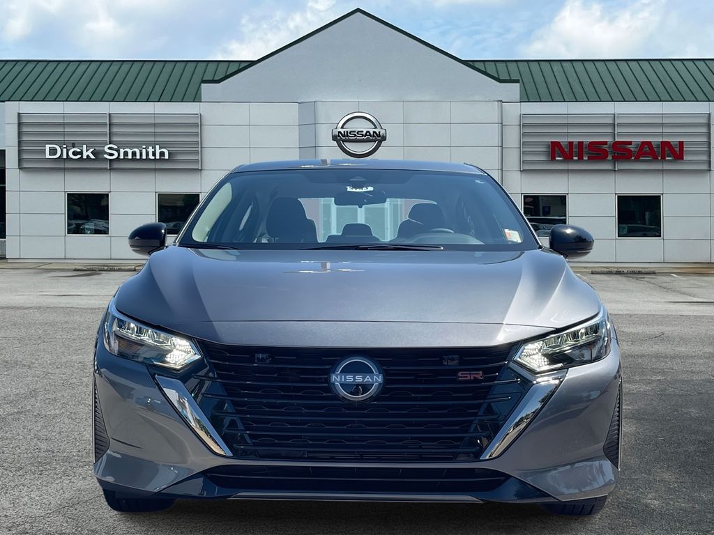 2025 Nissan Sentra SR photo 2