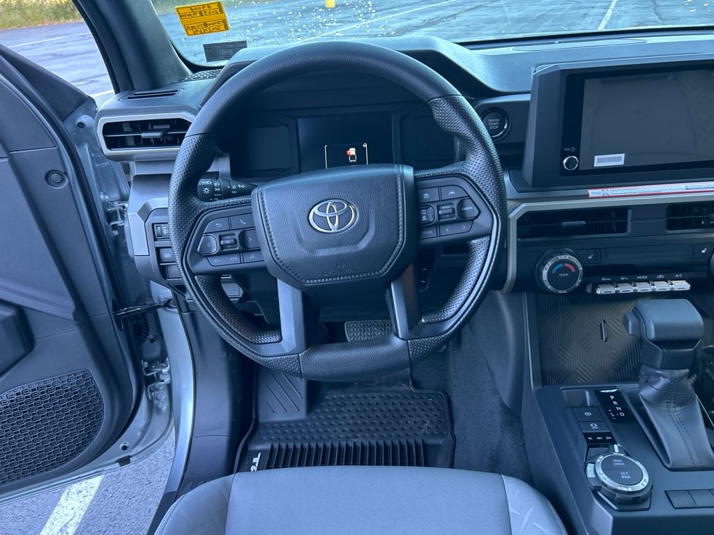 2025 Toyota Tacoma SR5 4x4 Double Cab photo 13