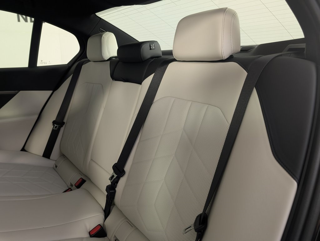 2026 Bmw 530i xDrive photo 15