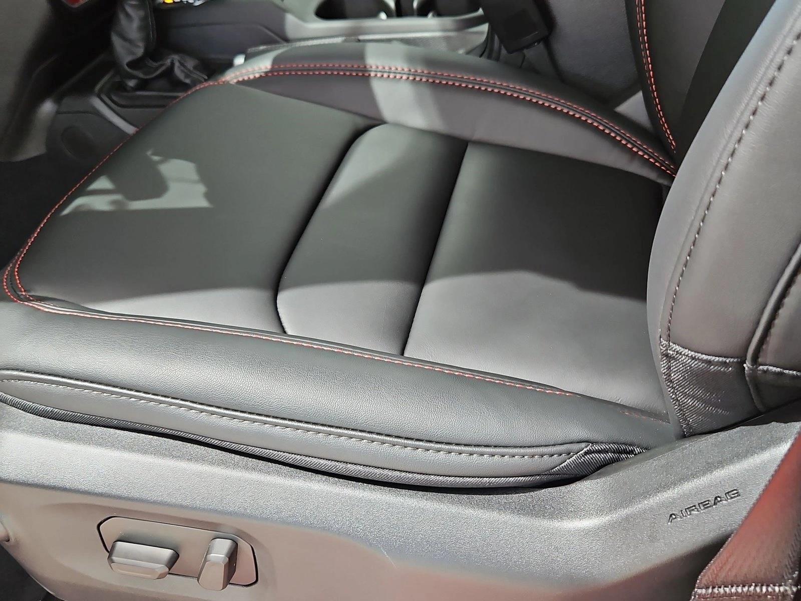 2025 Jeep Wagoneer S Launch Edition photo 4