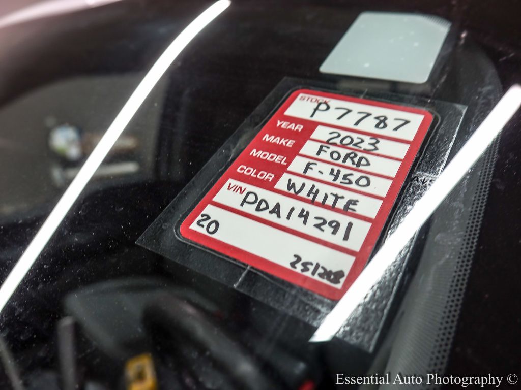 2023 FORD F-450 - Image 20