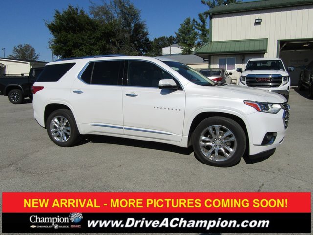 2018 Chevrolet Traverse High Country photo 2