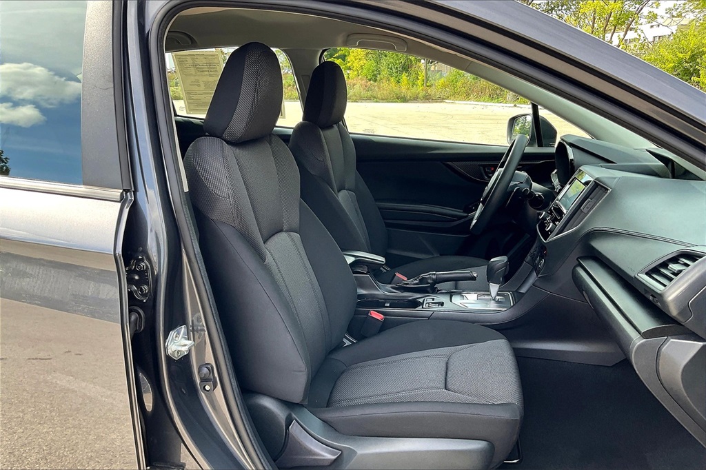 2023 Subaru Impreza Premium photo 4
