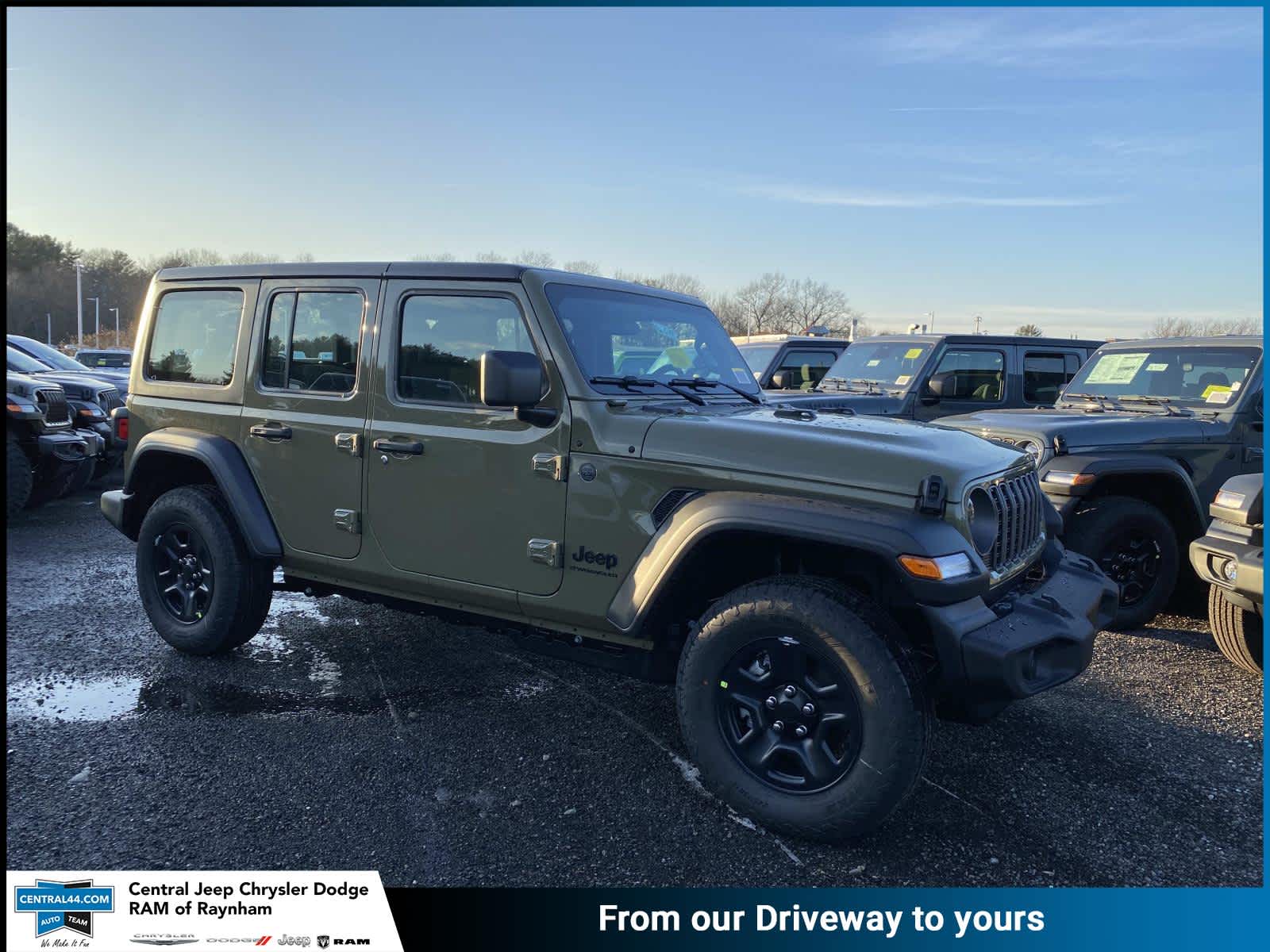 2026 Jeep Wrangler 4-Door Sport's photo
