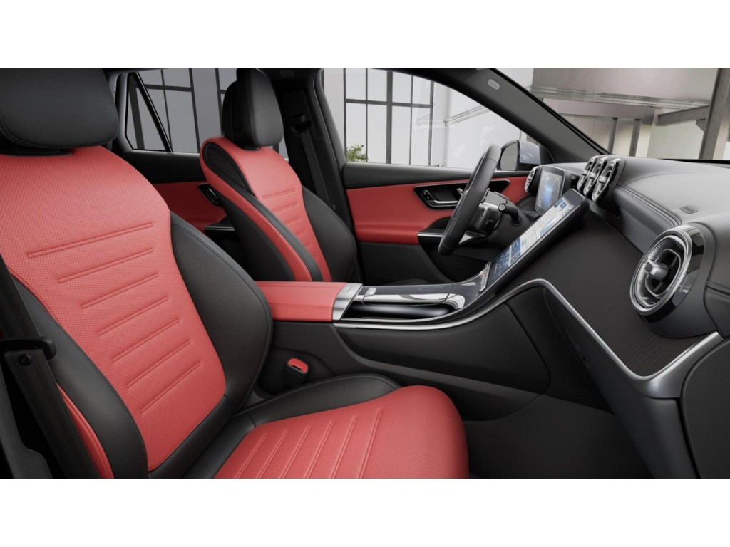 2026 Mercedes Benz GLC 300 photo 4