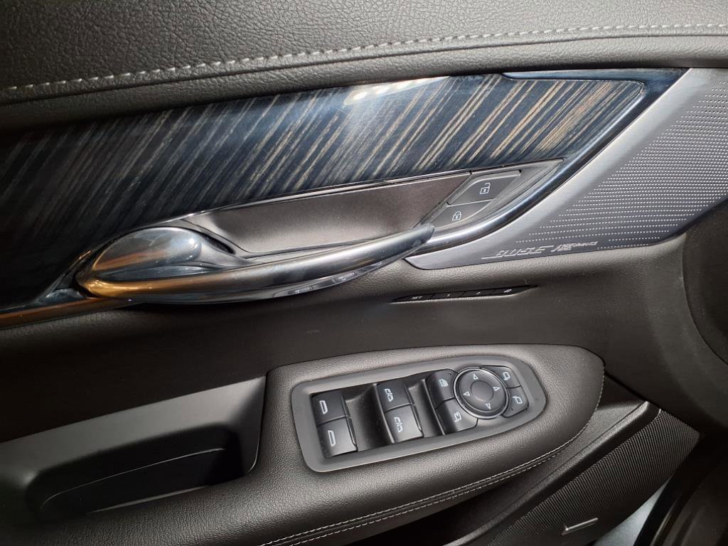 2022 Cadillac XT6 Premium Luxury photo 14