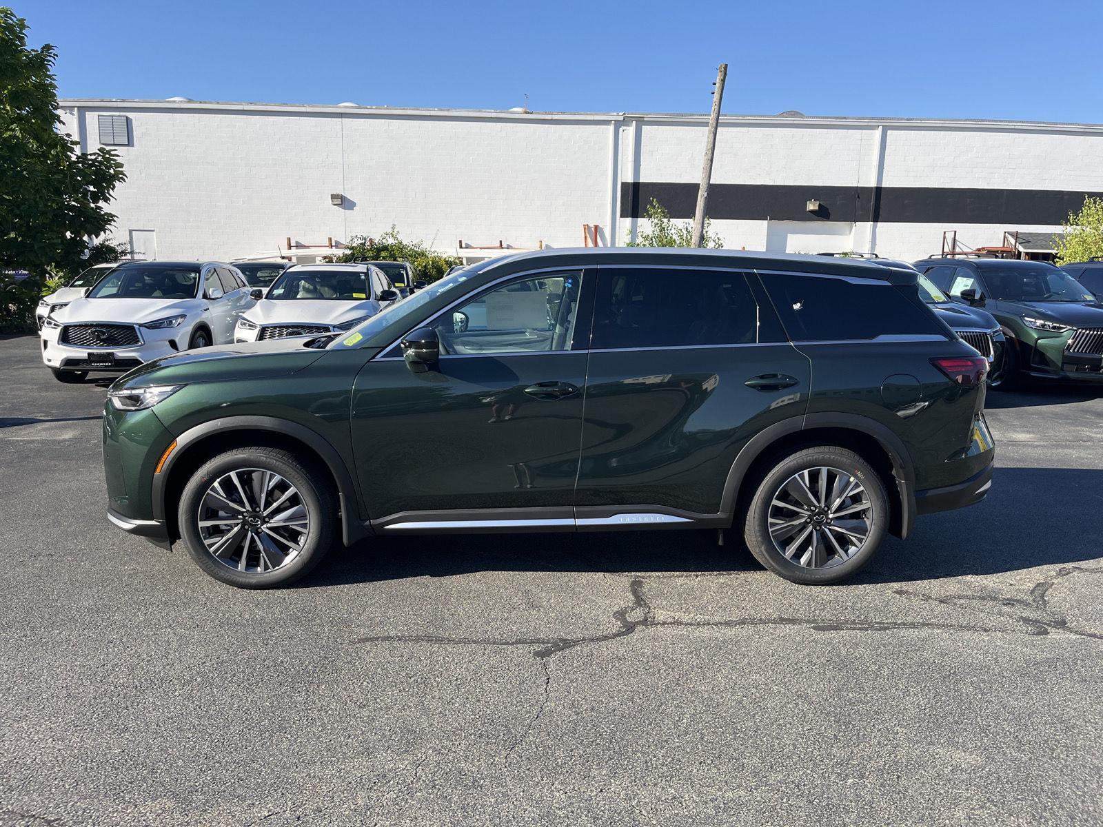 2026 Infiniti QX60 Luxe AWD photo 5