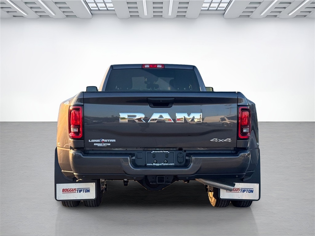 2026 Ram 3500 Big Horn photo 3