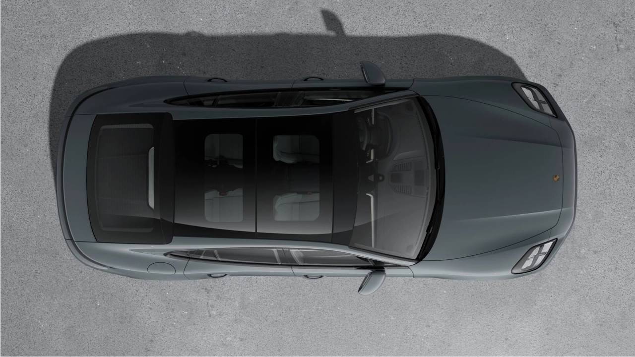 2025 Porsche Panamera 4 photo 4