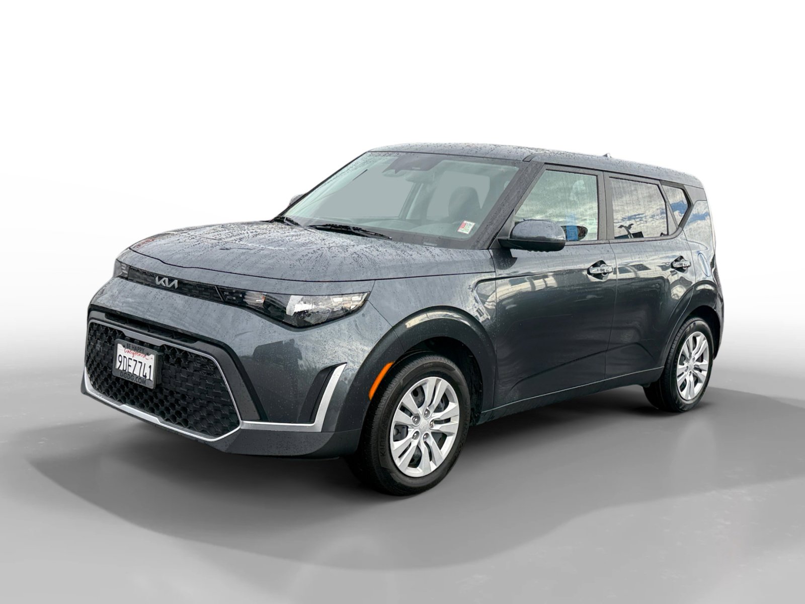 2023 Kia Soul LX's photo
