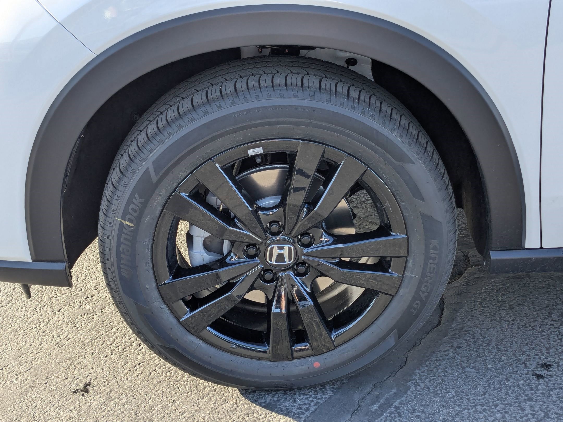 2026 Honda HR-V Sport photo 8
