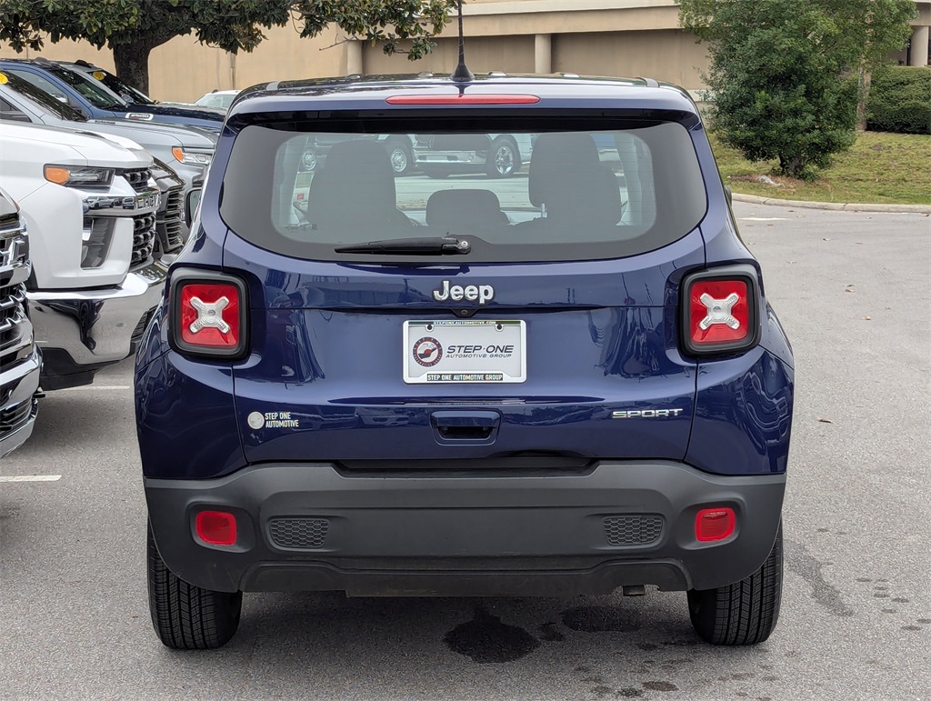 2021 Jeep Renegade Sport photo 3