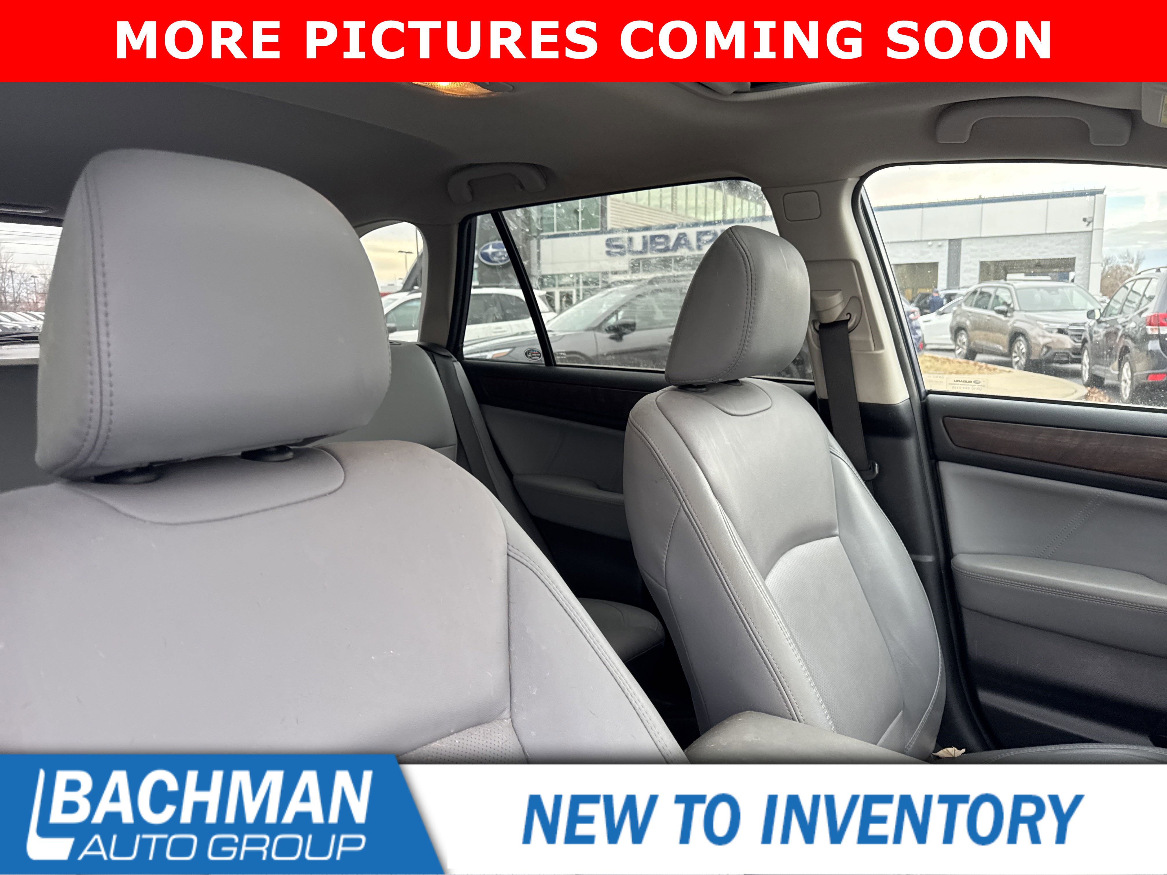 2018 Subaru Outback Limited photo 3