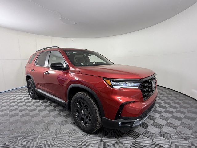 2025 Honda Pilot TrailSport's photo