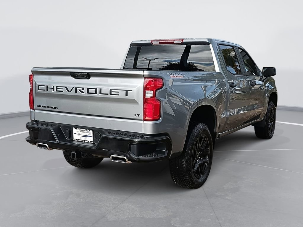 2026 Chevrolet Silverado 1500 LT Trail Boss photo 2