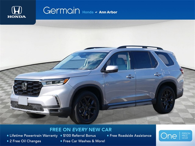 2025 Honda Pilot Touring's photo