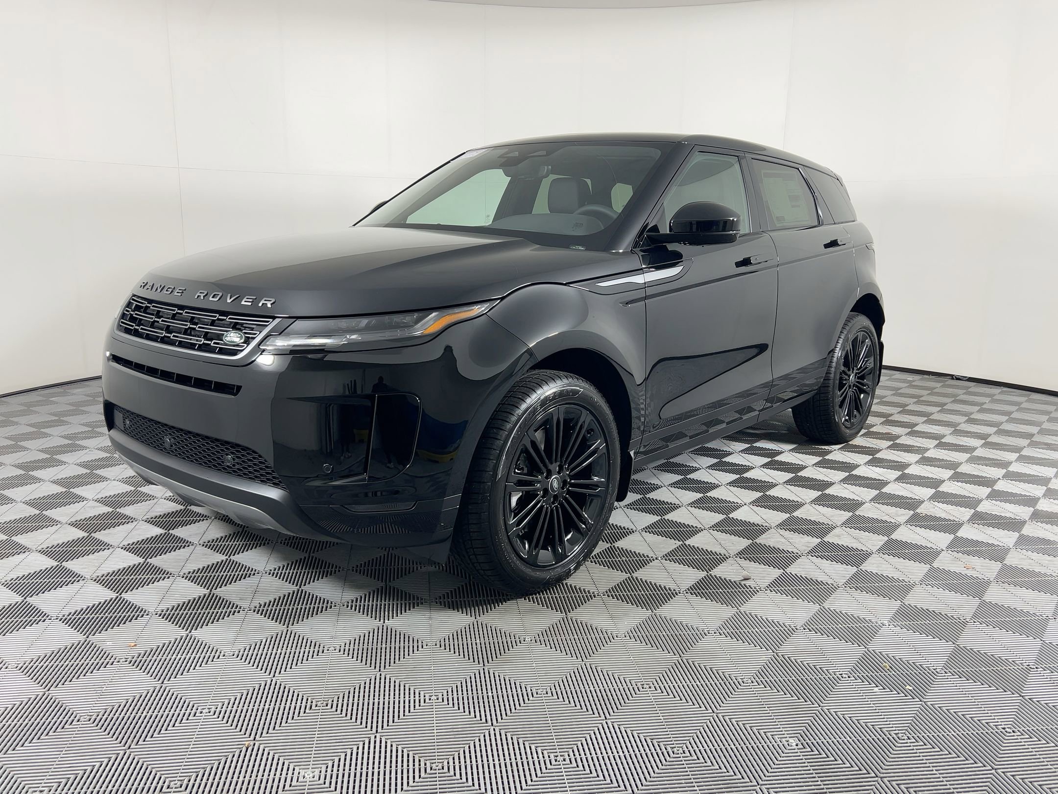 New 2026 Land Rover Range Rover Evoque Core S Sport Utility in Los