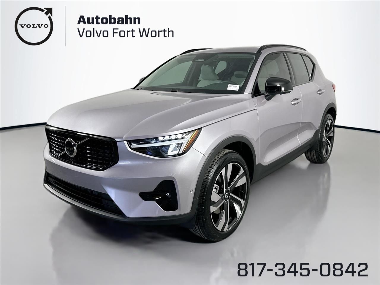 2026 Volvo XC40 Plus's photo