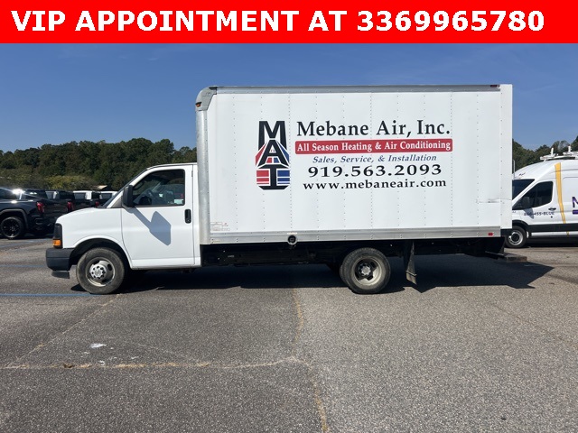 2017 Chevrolet Express 3500 Work Van Cutaway photo 4