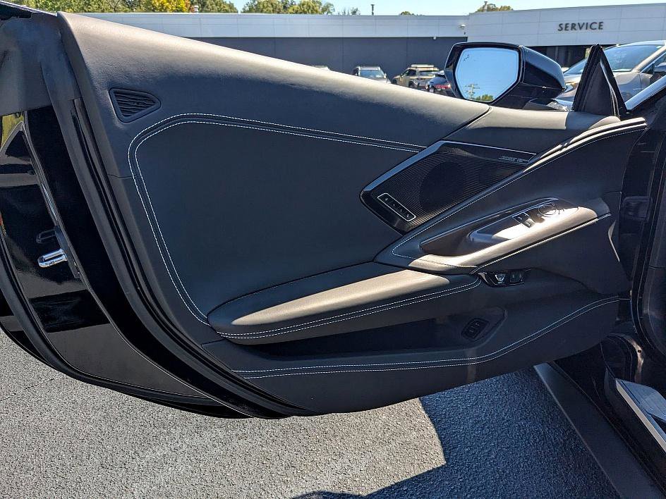 2024 Chevrolet Corvette 3LT photo 10