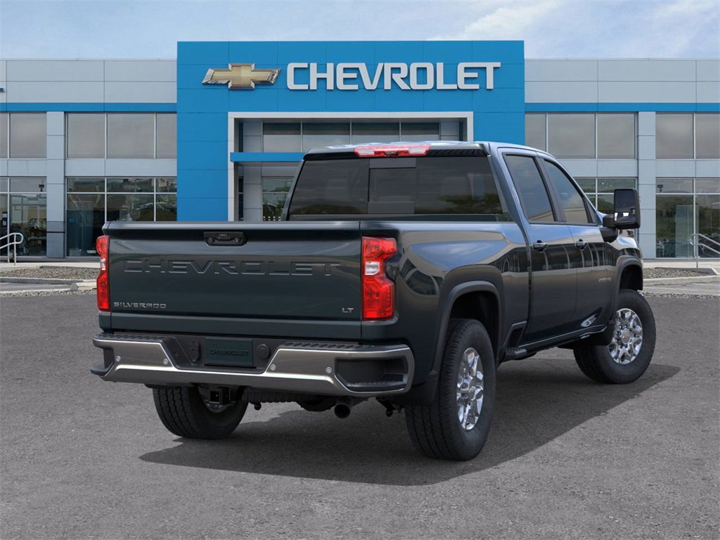 2026 Chevrolet Silverado 2500HD LT photo 4