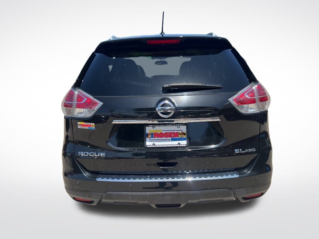 2016 Nissan Rogue SL photo 44