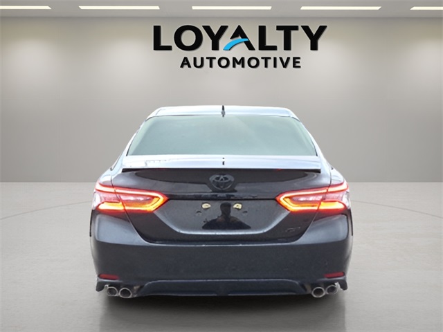 2021 Toyota Camry XSE photo 3