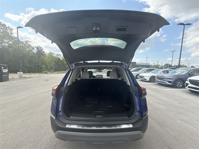 2023 Nissan Rogue SV photo 21