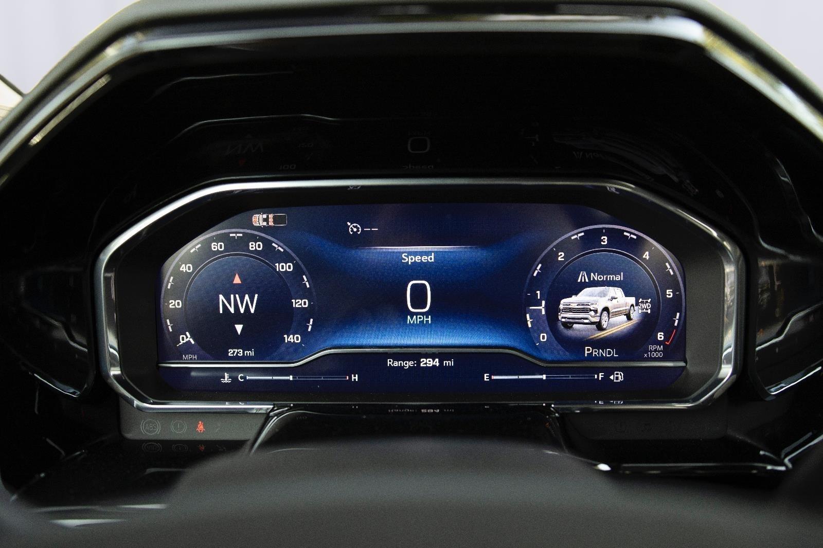 2025 Chevrolet Silverado 1500 LT photo 14