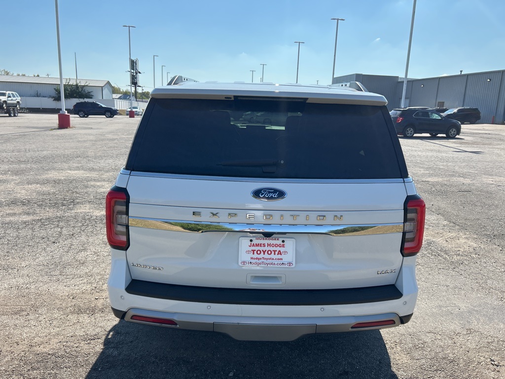 2023 Ford Expedition MAX Limited photo 4
