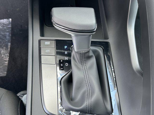 2025 Hyundai Elantra SEL Sport photo 29