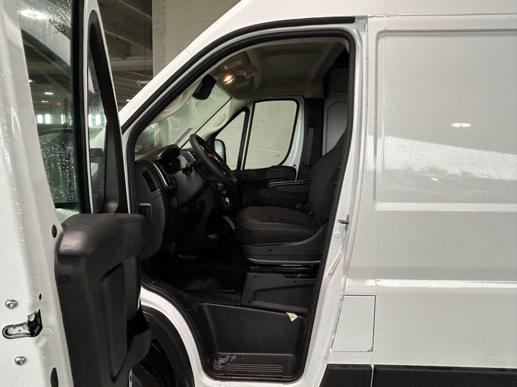 2025 Ram ProMaster 2500 photo 7