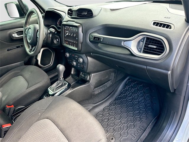 2021 Jeep Renegade Latitude photo 27