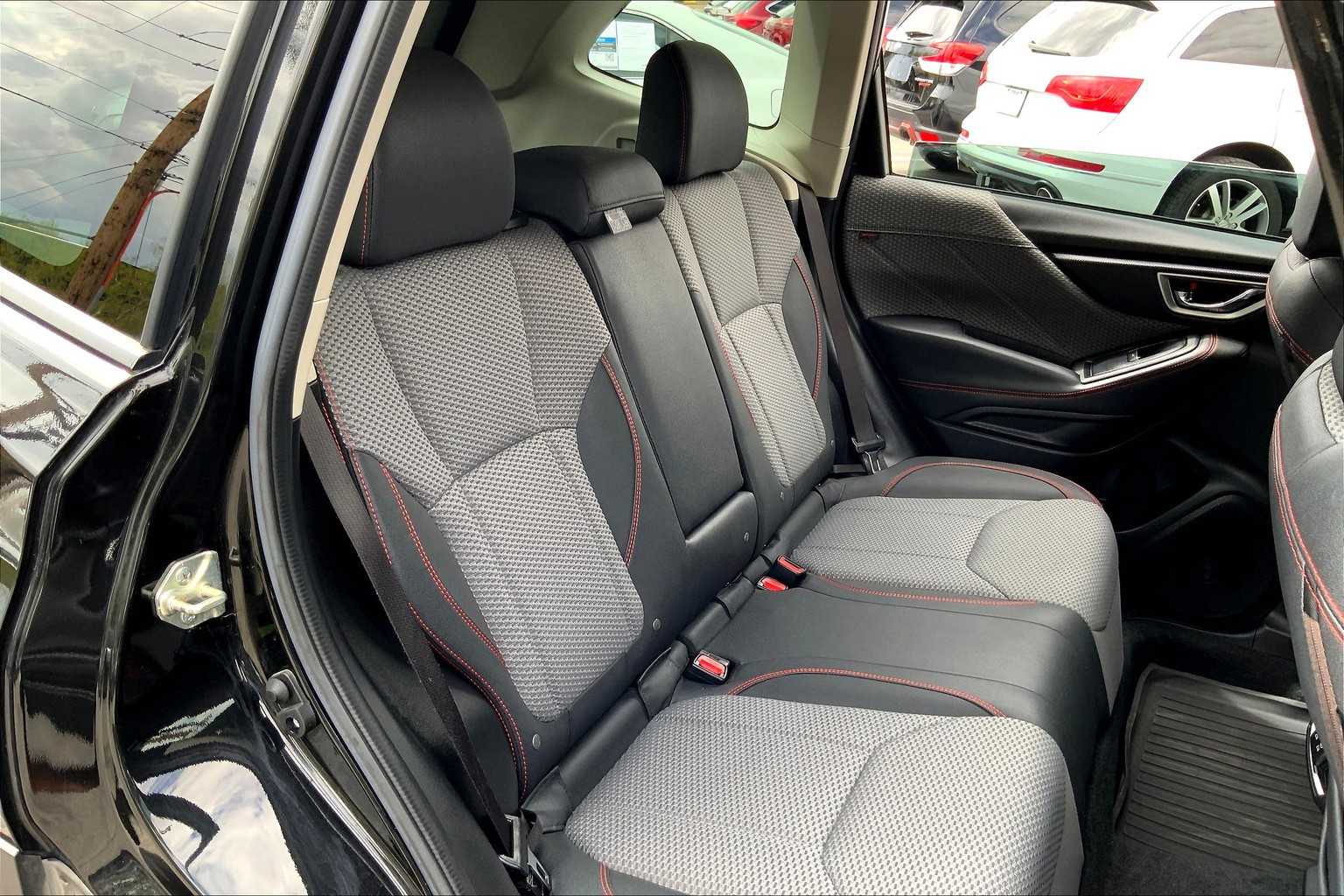 2021 Subaru Forester Sport photo 18