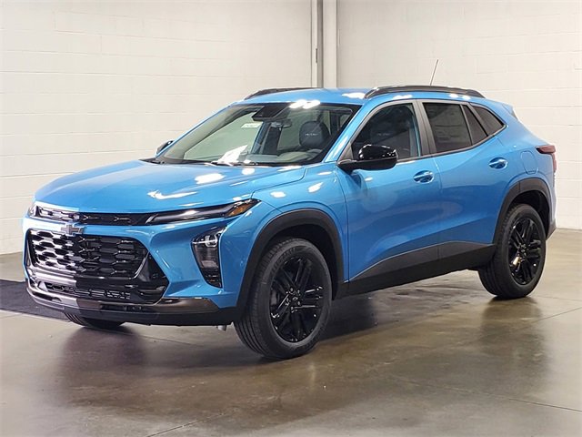 2025 Chevrolet Trax ACTIV photo 2